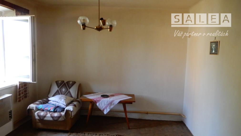 Slnečný Rodinný dom,100 m2, letná kuchyňa, Turá, okr.Levice