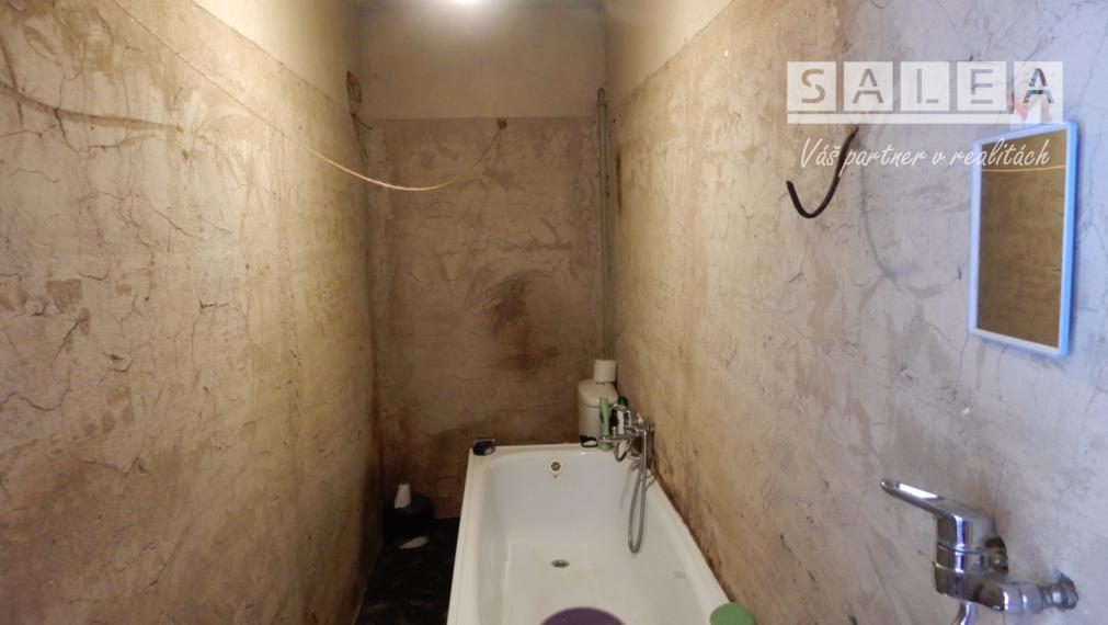 Slnečný Rodinný dom,100 m2, letná kuchyňa, Turá, okr.Levice