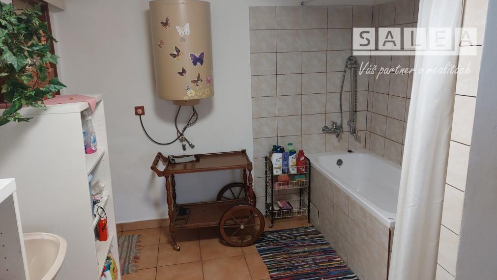 Rodinný dom,130 m2,garáž Tekovské Lužany, okr. Levice