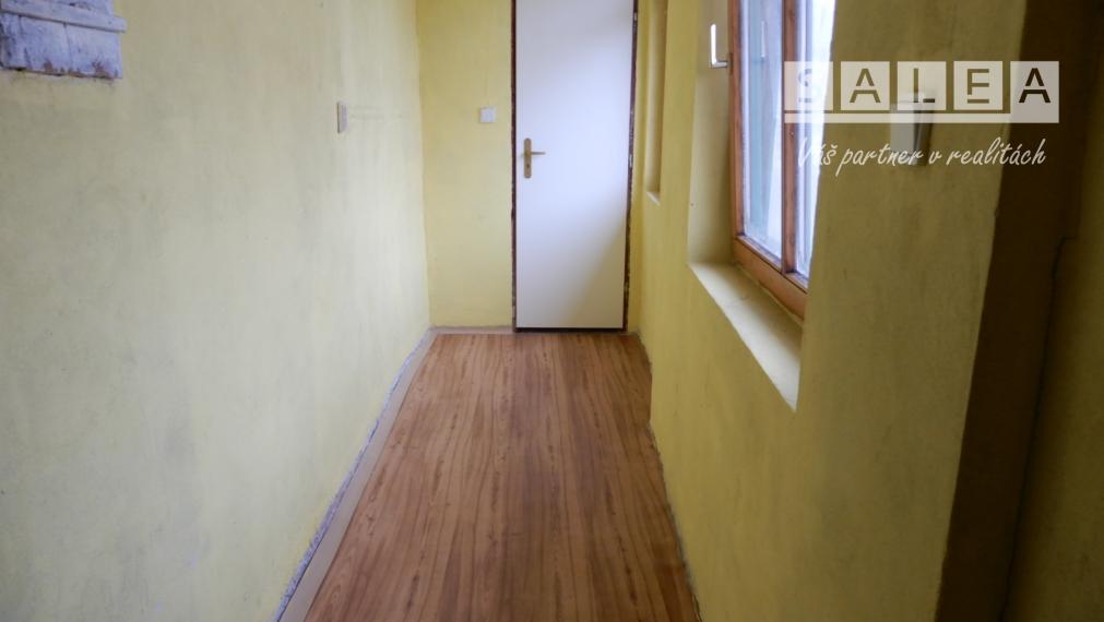 Slnečný rodinný dom, 90 m2, rekonštrukcia, Čata, okr. Levice