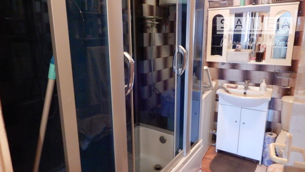 Rodinný dom, 97 m2 altánok,Čierne Kľačany,okr. Zlaté Moravce