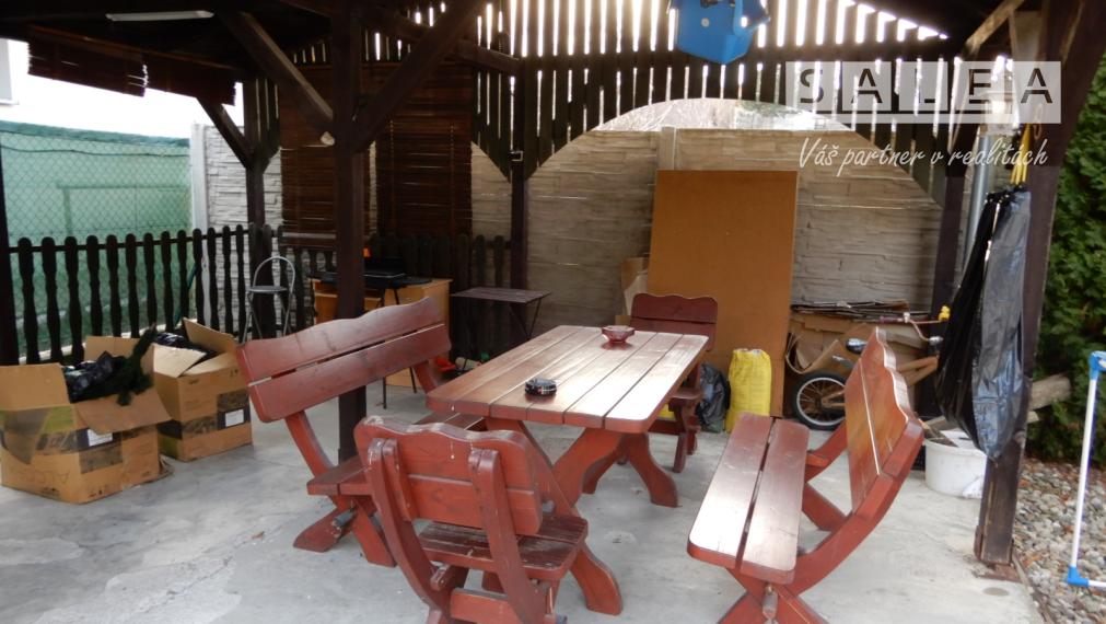 Rodinný dom, 97 m2 altánok,Čierne Kľačany,okr. Zlaté Moravce