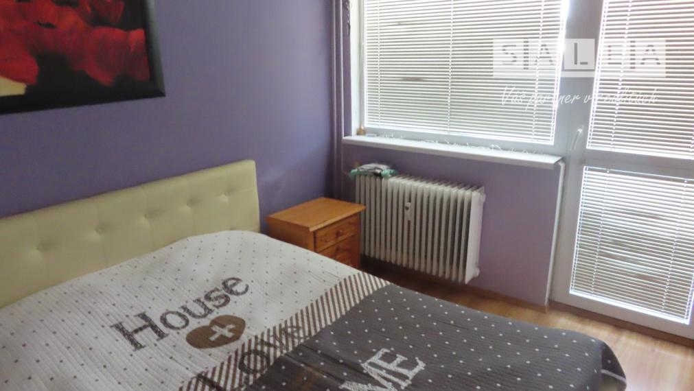 Prenájom 3 izbový byt v centre mesta Šala