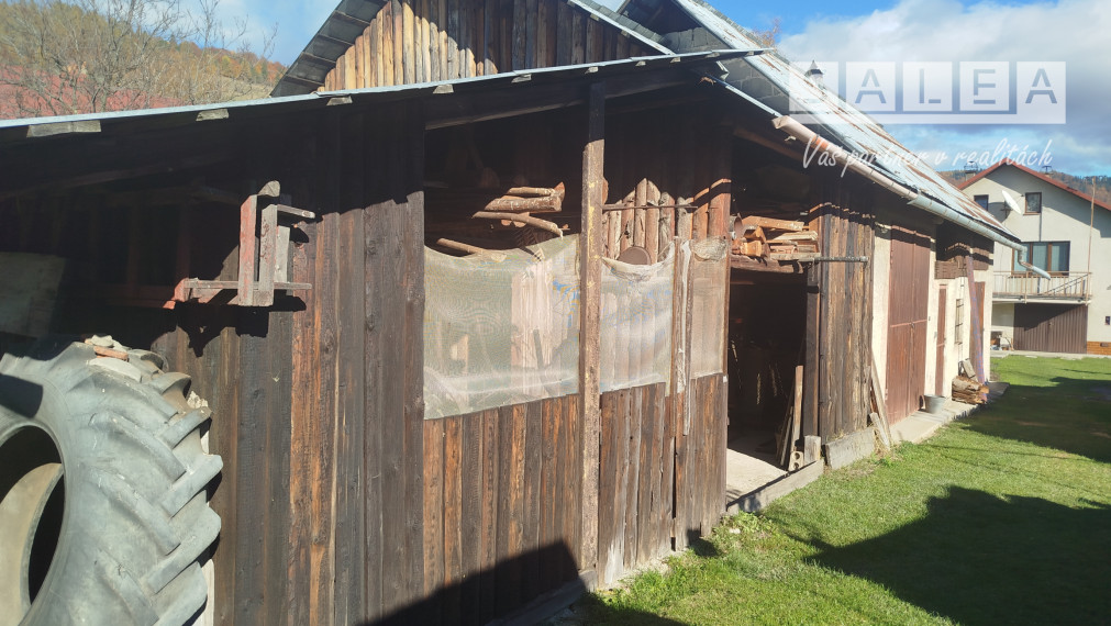 Rezervované.Dvojpodlažný rodinný dom v Nálepkove o celkovej rozlohe 2249 m2