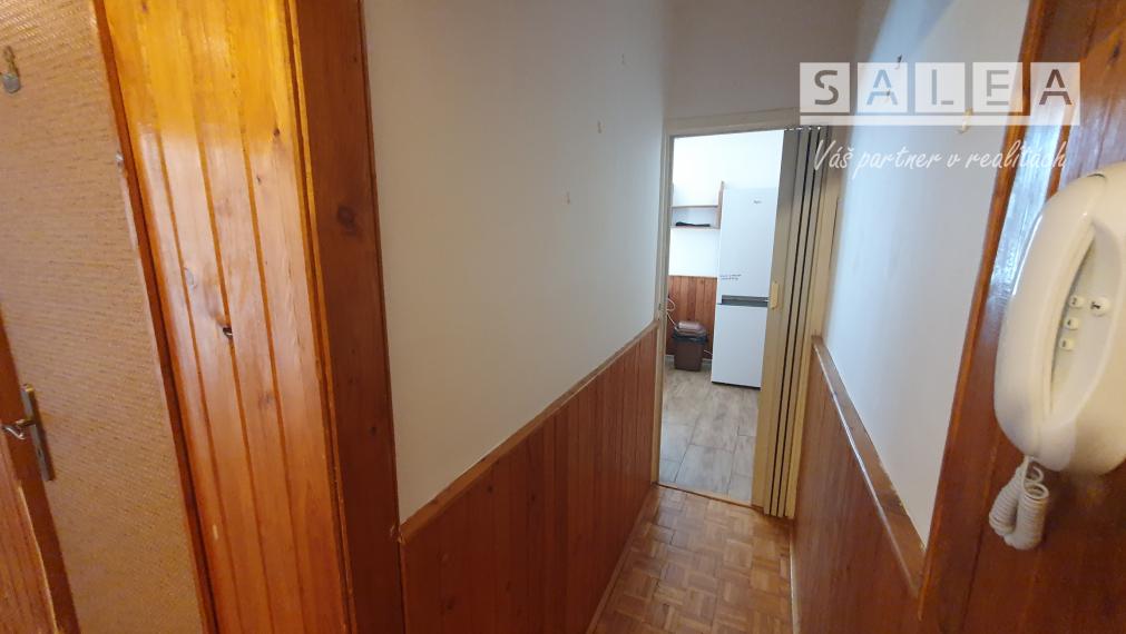 Priestranný 3-izbový byt + balkón 67m2 Nové mesto nad Váhom