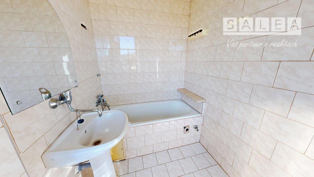 Exkluzívne Zaujímavý 3izbový byt pri Priori 65m2 Výťah