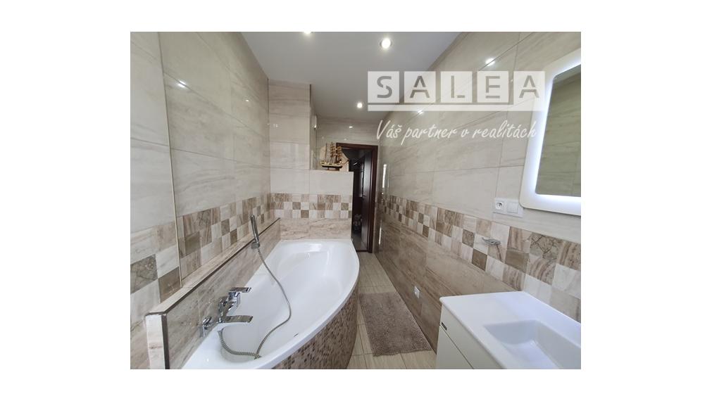 2izbový zariadený byt, moderný dizajn  A.Hlinku Piešťany