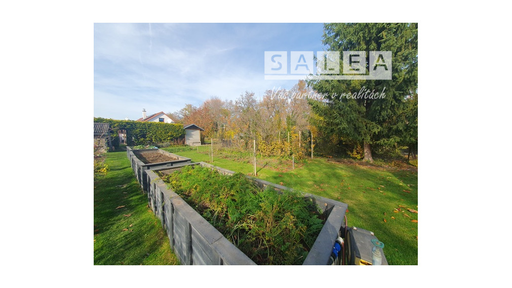 Rezervované Rodinný dom 2izbový+kuchyňa 2057m2 Krakovany