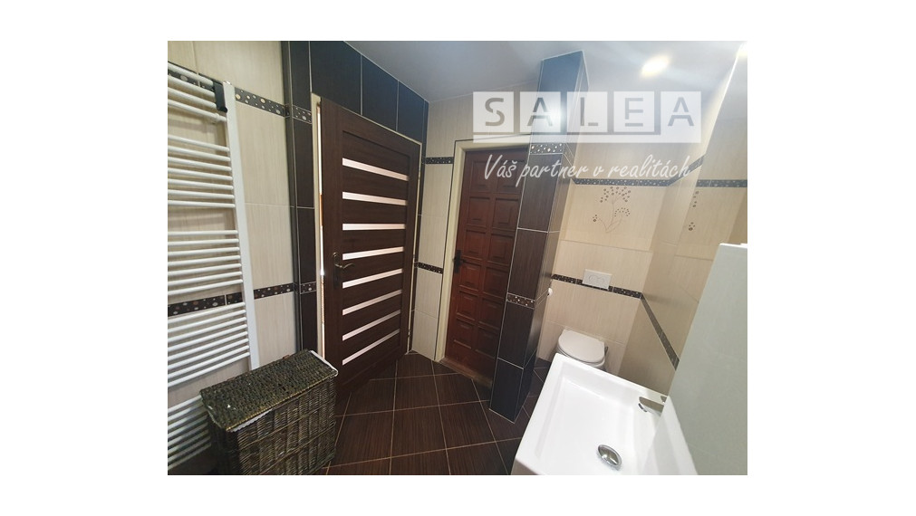 Rezervované Rodinný dom 2izbový+kuchyňa 2057m2 Krakovany