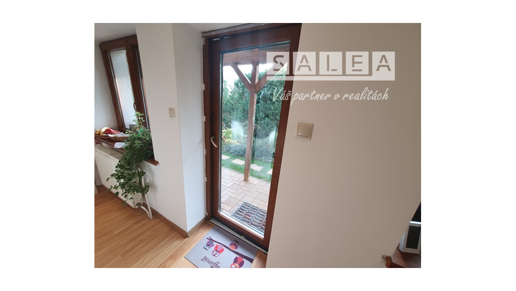 Rezervované Rodinný dom 2izbový+kuchyňa 2057m2 Krakovany