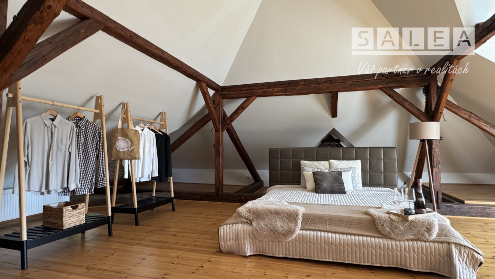 3 izbový rodinný dom s veľkorysým pozemkom 943 m2 v Šali po kompletnej krásnej rekonštrukcii