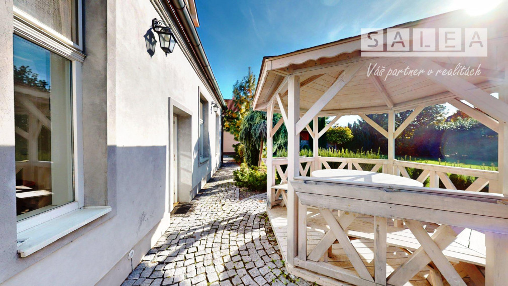 3 izbový rodinný dom s veľkorysým pozemkom 943 m2 v Šali po kompletnej krásnej rekonštrukcii