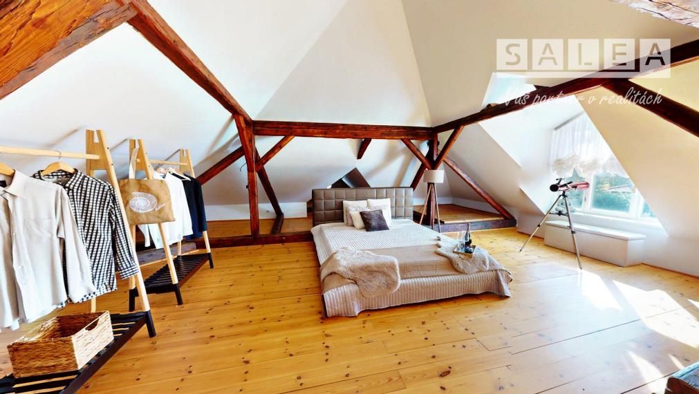 Rodinný dom vhodný na bývanie alebo reprezentatívne kancelárske priestory