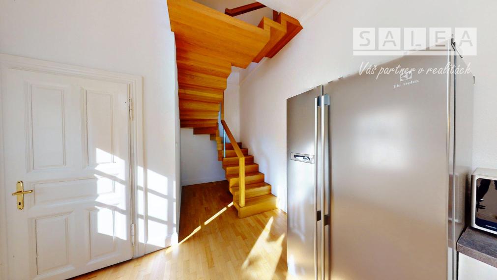 Rodinný dom vhodný na bývanie alebo reprezentatívne kancelárske priestory