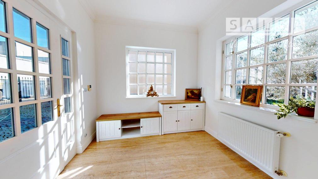 Rodinný dom vhodný na bývanie alebo reprezentatívne kancelárske priestory