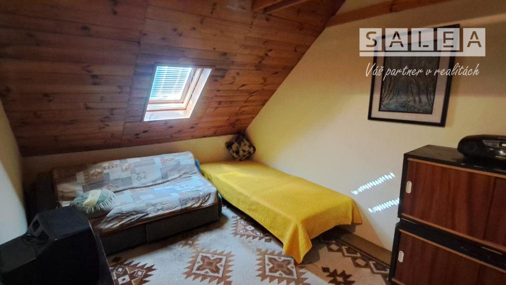 Chata v obci Vyhne s pozemkom o výmere 2299 m2