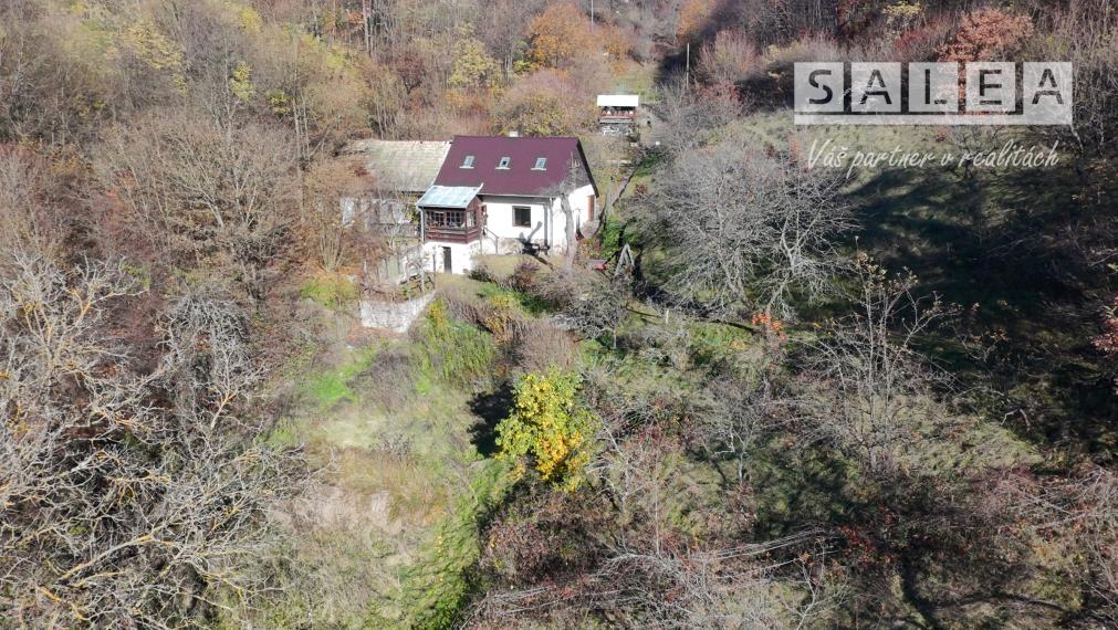 Chata v obci Vyhne s pozemkom o výmere 2299 m2