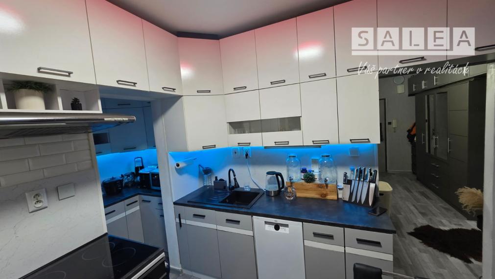 TURZOVKA 3-IZBOVÝ PRIESTRANNÝ BYT PRIAMO V CENTRE-ZARIADENÝ