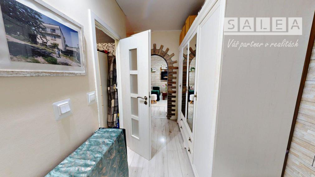 3 - izbový byt v meste Vrbové o výmere 54m2.