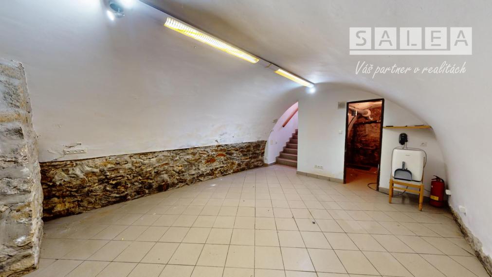 OBCHODNÝ PRIESTOR, 32m2, ŽILINA - CENTRUM