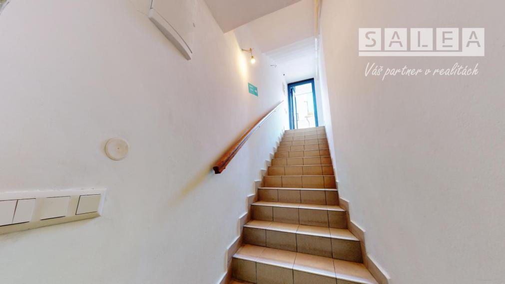 OBCHODNÝ PRIESTOR, 32m2, ŽILINA - CENTRUM