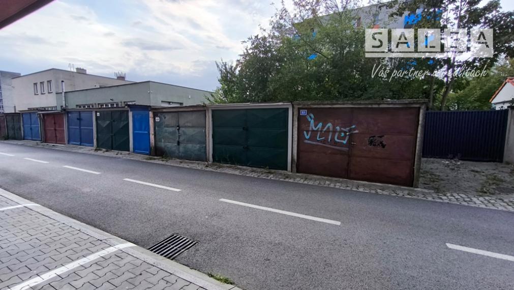 SAMOSTATNE STOJACA GARÁŽ, 18m2, ŽILINA - KOMENSKÉHO