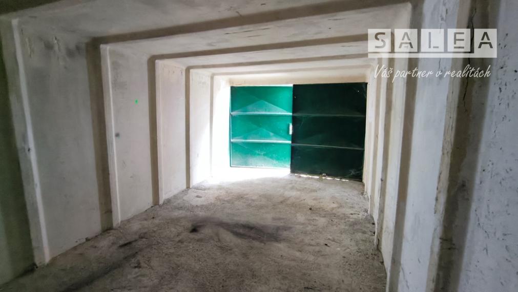 SAMOSTATNE STOJACA GARÁŽ, 18m2, ŽILINA - KOMENSKÉHO