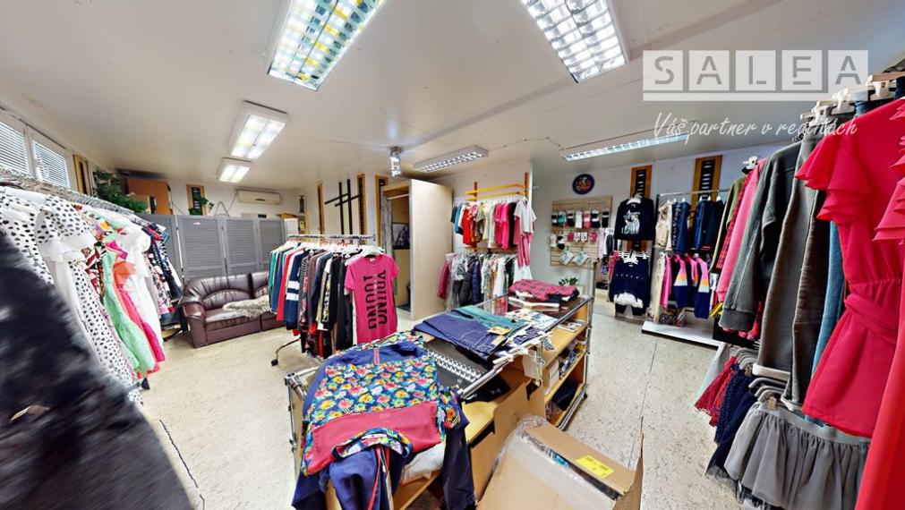 RODINNÝ DOM V CENTRE MESTA, PODLAHOVÁ PLOCHA 248m2, ŽILINA