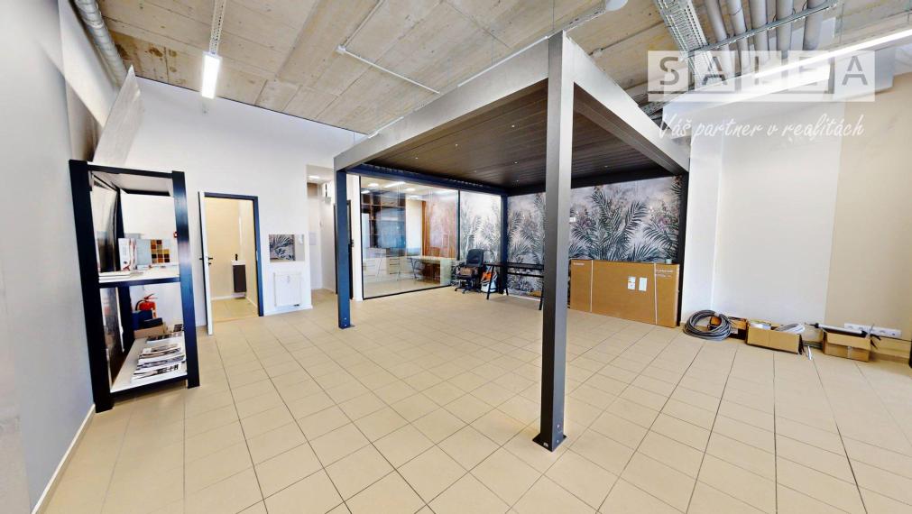 OBCHODNÝ PRIESTOR, 91m2, ŽILINA - CENTRUM, PRI OC DUBEŇ