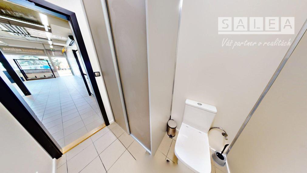 OBCHODNÝ PRIESTOR, 91m2, ŽILINA - CENTRUM, PRI OC DUBEŇ