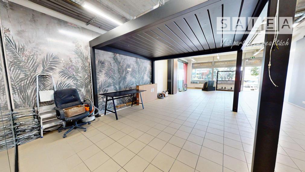 OBCHODNÝ PRIESTOR, 91m2, ŽILINA - CENTRUM, PRI OC DUBEŇ