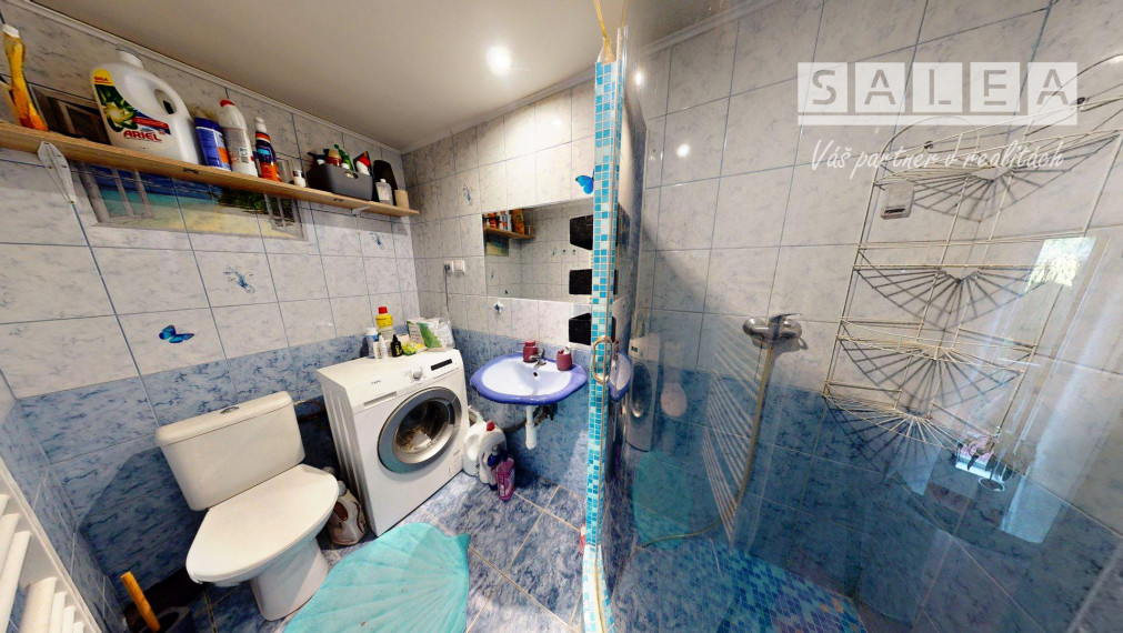 Trojpodlažný RD s veľkou záhradou v Moldave nad Bodvou