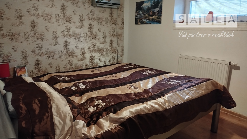 Trojpodlažný RD s veľkou záhradou v Moldave nad Bodvou