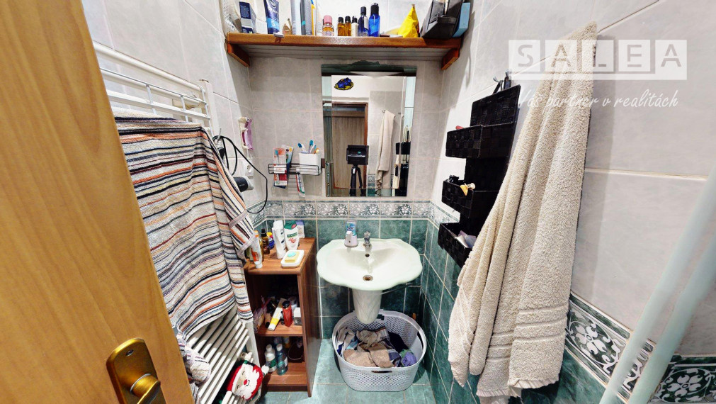 Trojpodlažný RD s veľkou záhradou v Moldave nad Bodvou