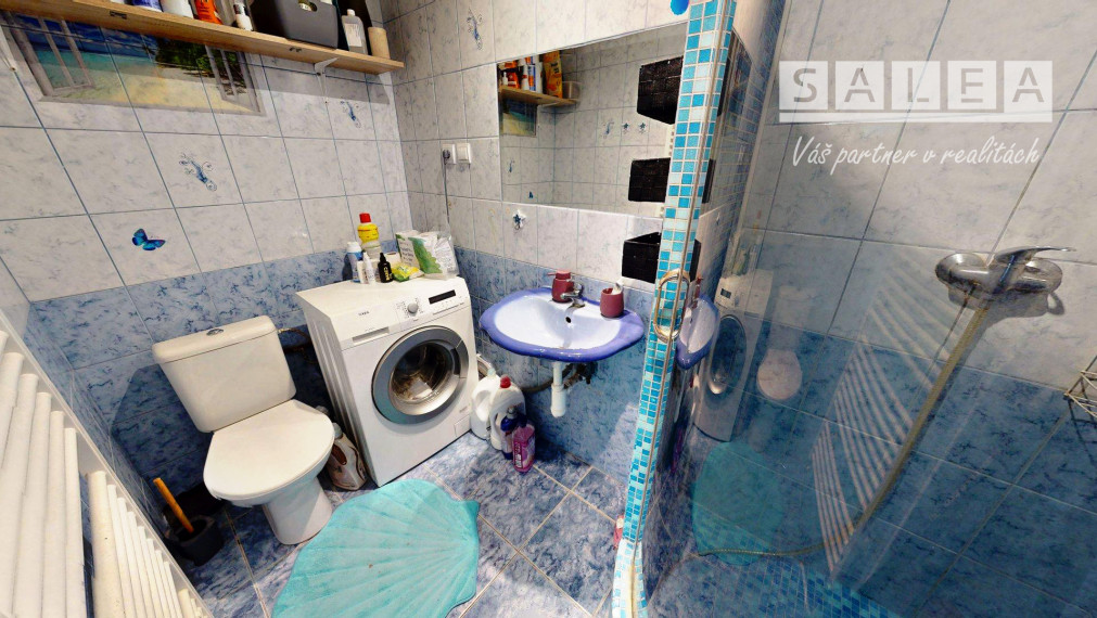 Trojpodlažný RD s veľkou záhradou v Moldave nad Bodvou