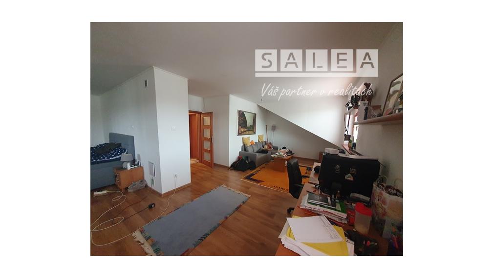 Zaujímavý 4-izbový Rodinný dom (1167m2) Vodárenská Piešťany