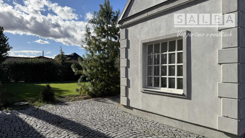 3 izbový rodinný dom s veľkorysým pozemkom 943 m2 v Šali po kompletnej krásnej rekonštrukcii