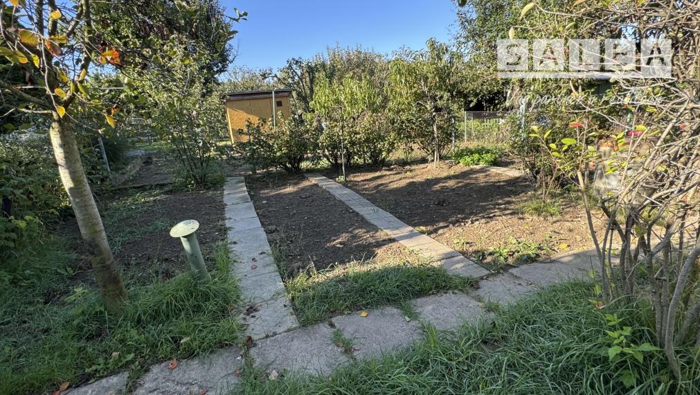 Záhrada 293 m2 v Šali pri tenisových kurtoch