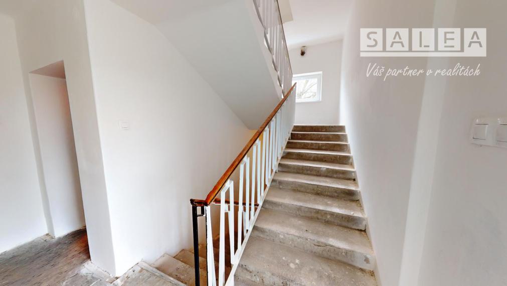 Rodinný dom 1087m2 vlast. parkovanie Brunovce pri Piešťanoch