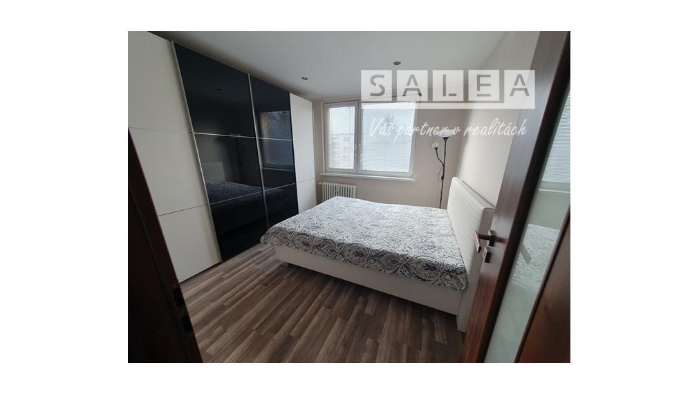 2izbový zariadený byt, moderný dizajn  A.Hlinku Piešťany
