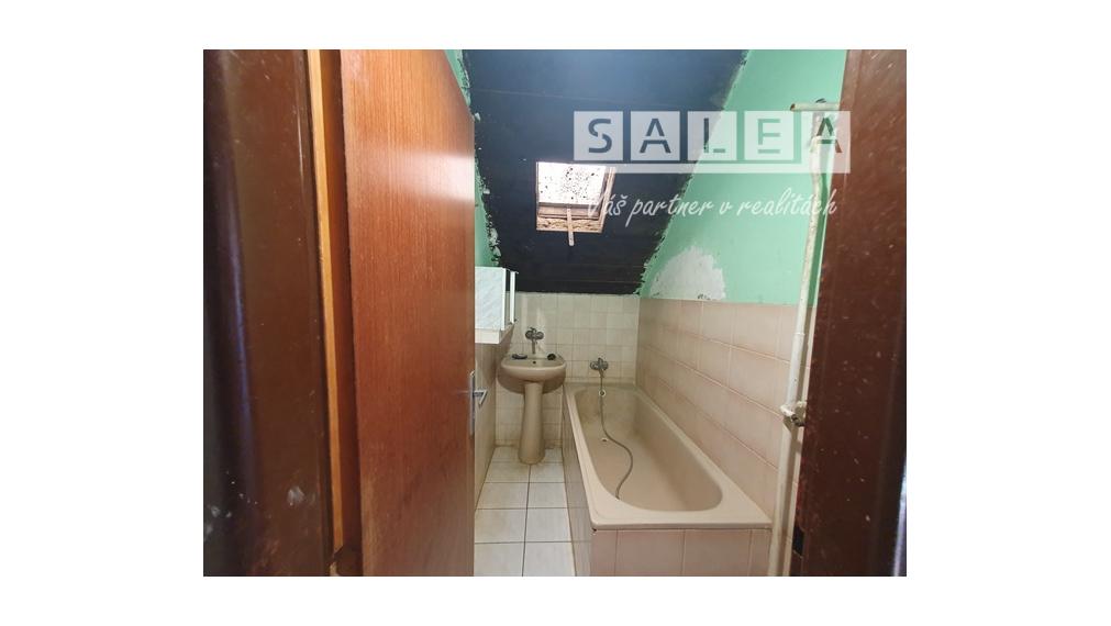 Exkluzívne Rodinný dom 6izbový + pozemok Veľké Kostoľany