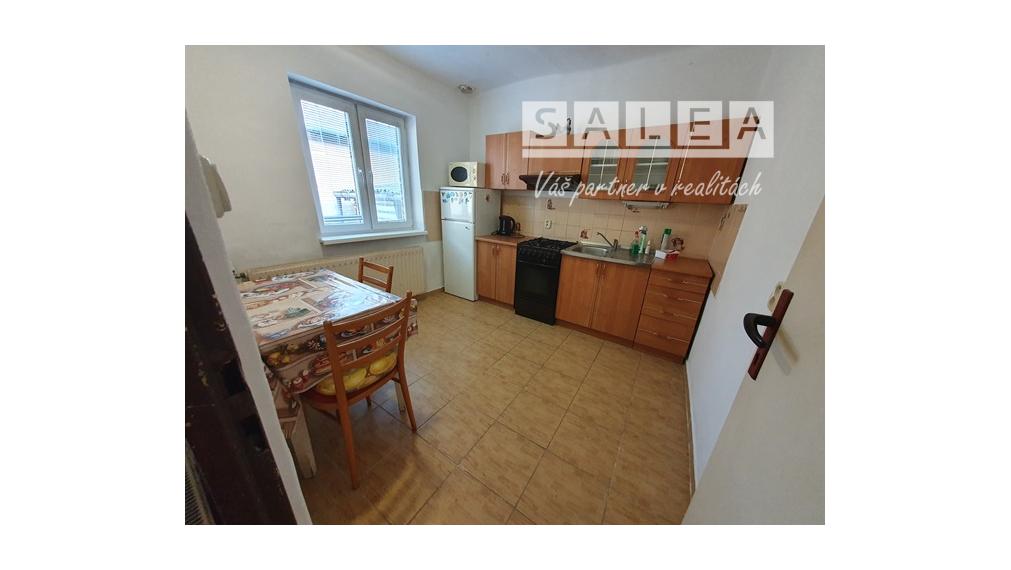 Exkluzívne Predaj Rodinný dom 912m2 Hrádok pri Piešťanoch