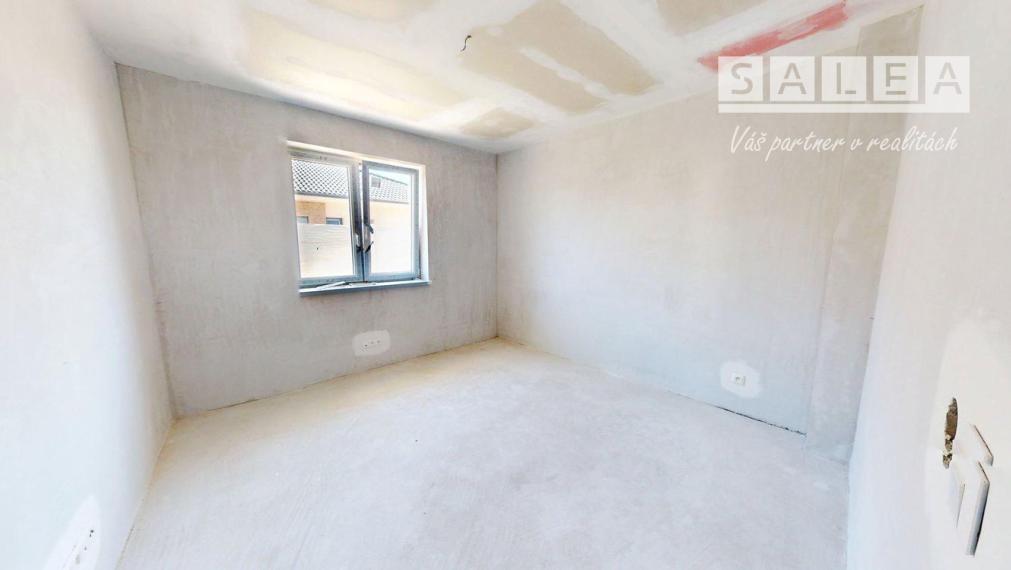 4 izbový rodinný dom 120m2 na pozemku 536m2 Topoľnica