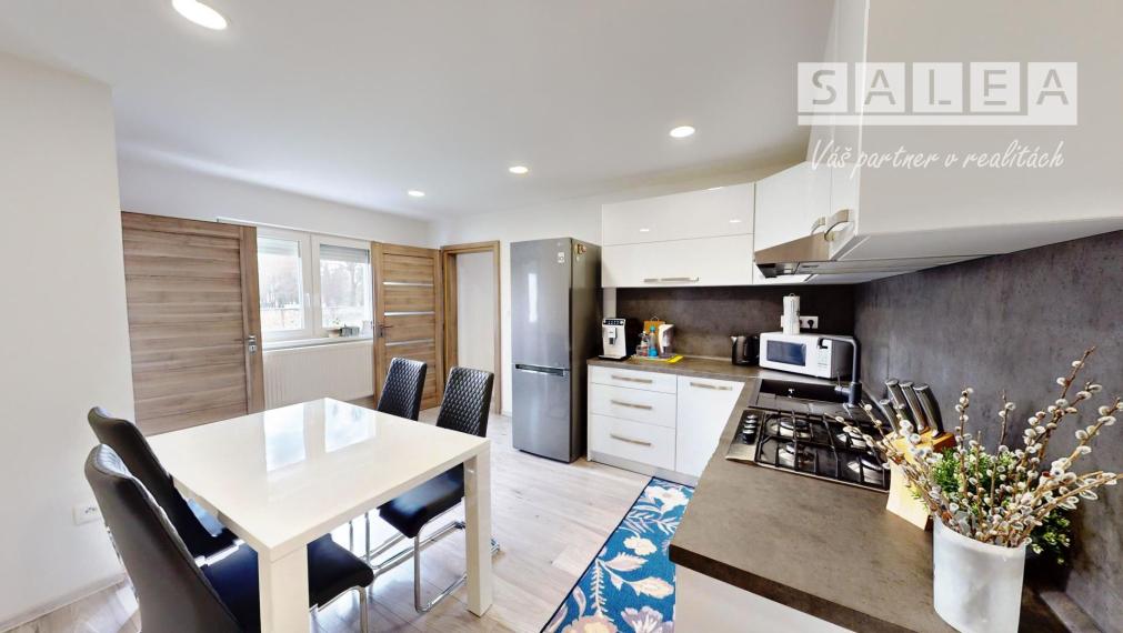 Krásny 4i Rodinný dom 166m2 ,na pozemku 1315m2 Vozokany.