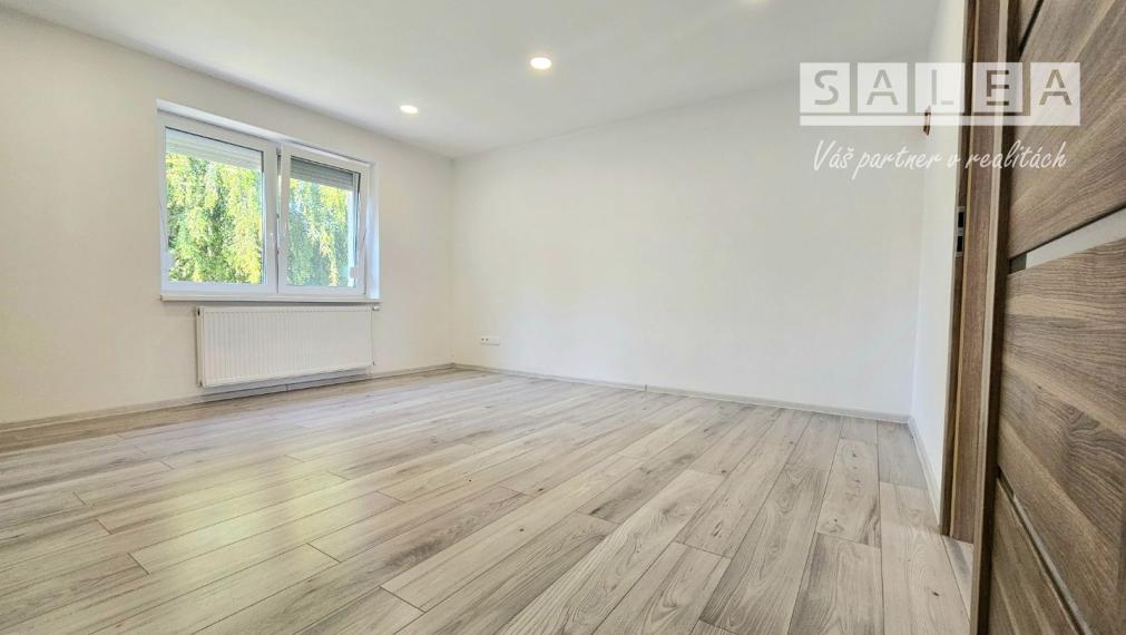 Krásny 4i Rodinný dom 166m2 ,na pozemku 1315m2 Vozokany.