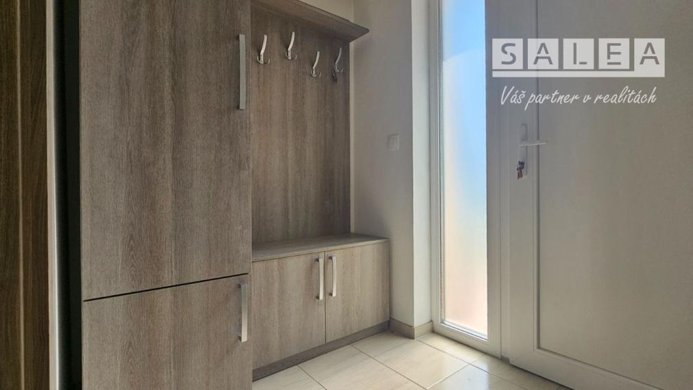 Krásny 4i Rodinný dom 166m2 ,na pozemku 1315m2 Vozokany.