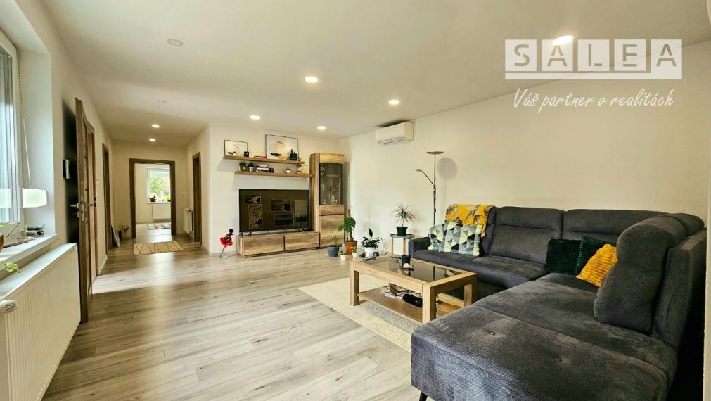 Krásny 4i Rodinný dom 166m2 ,na pozemku 1315m2 Vozokany.