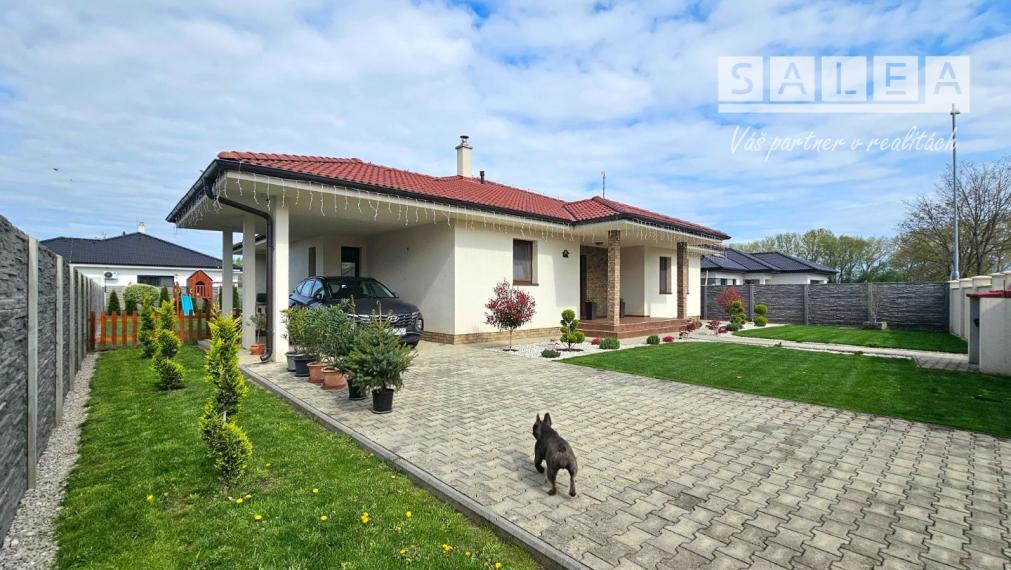 5-izbový Bungalov 226m2 na pozemku 886m2. Kajal