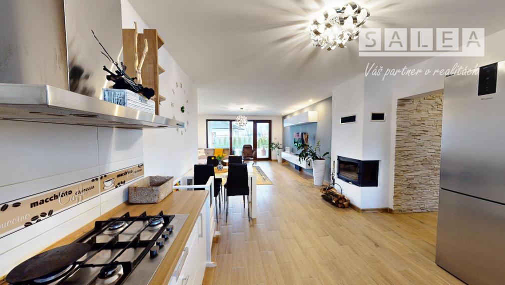 5-izbový Bungalov 226m2 na pozemku 886m2. Kajal