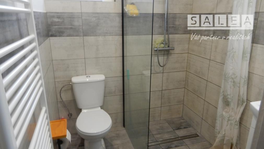 Útulný rodinný dom, 130 m2, garáž, Malé Kozmálovce, okr. Levice